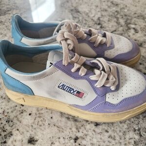 Super Vintage Style Autry Low-Top Sneakers